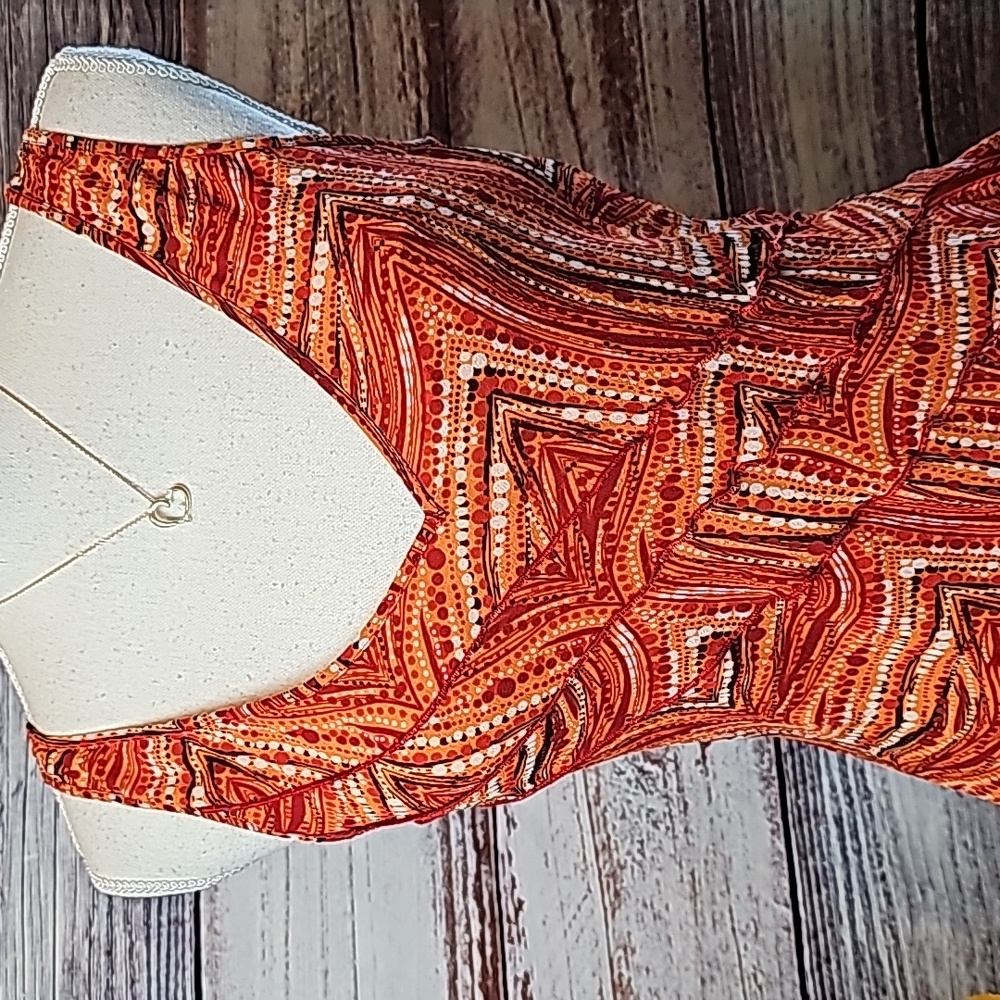 IDEOLOGY ETC. ORANGE AND RED 100% SILK V NECK TANK TOP - Picture 2 of 12